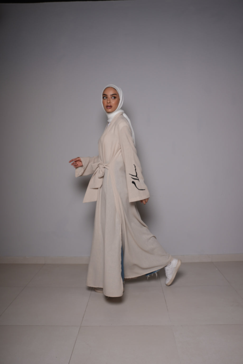 Abaya Beige