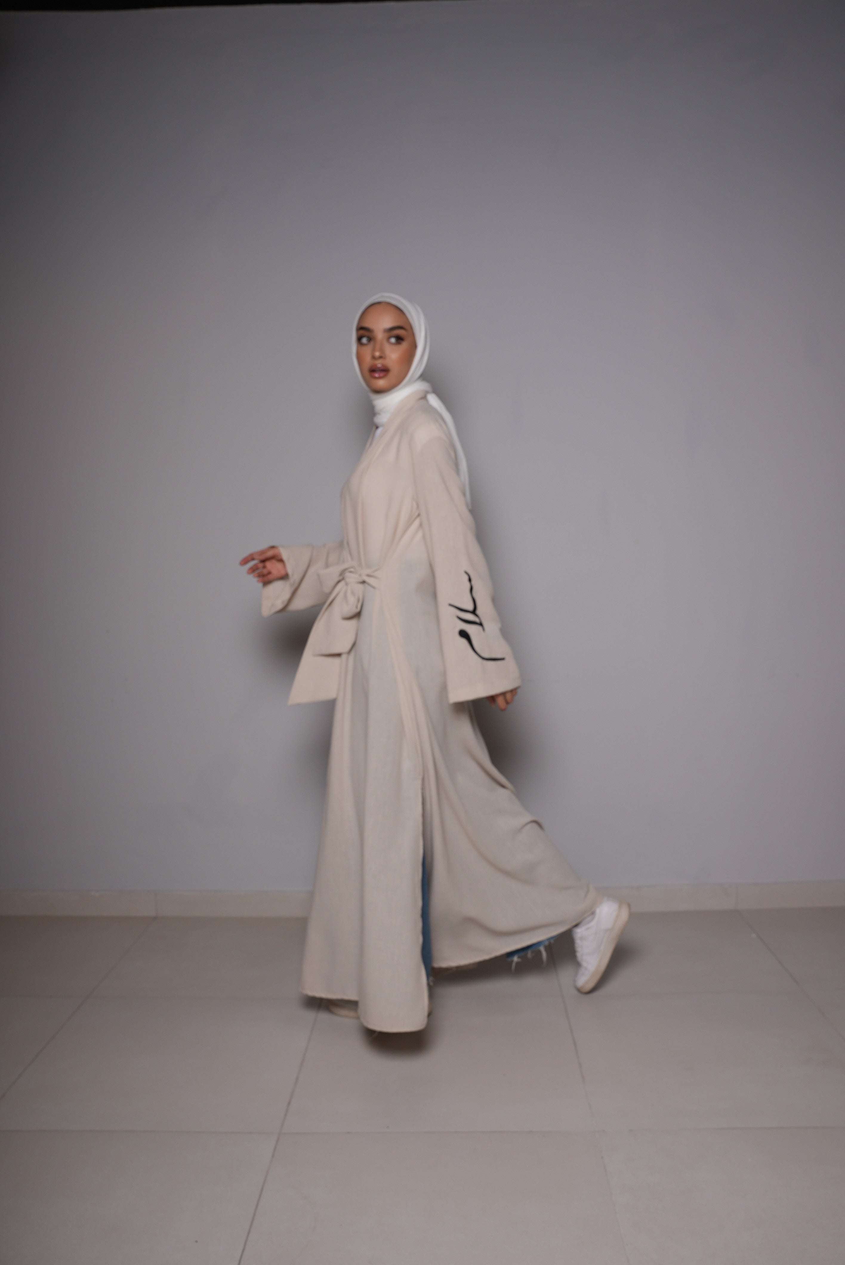 Abaya Beige