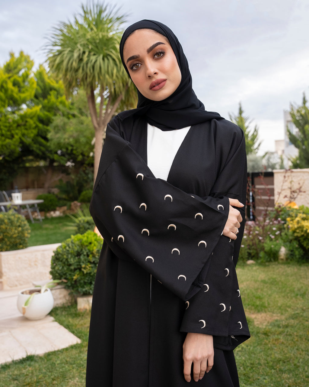 Black Abaya